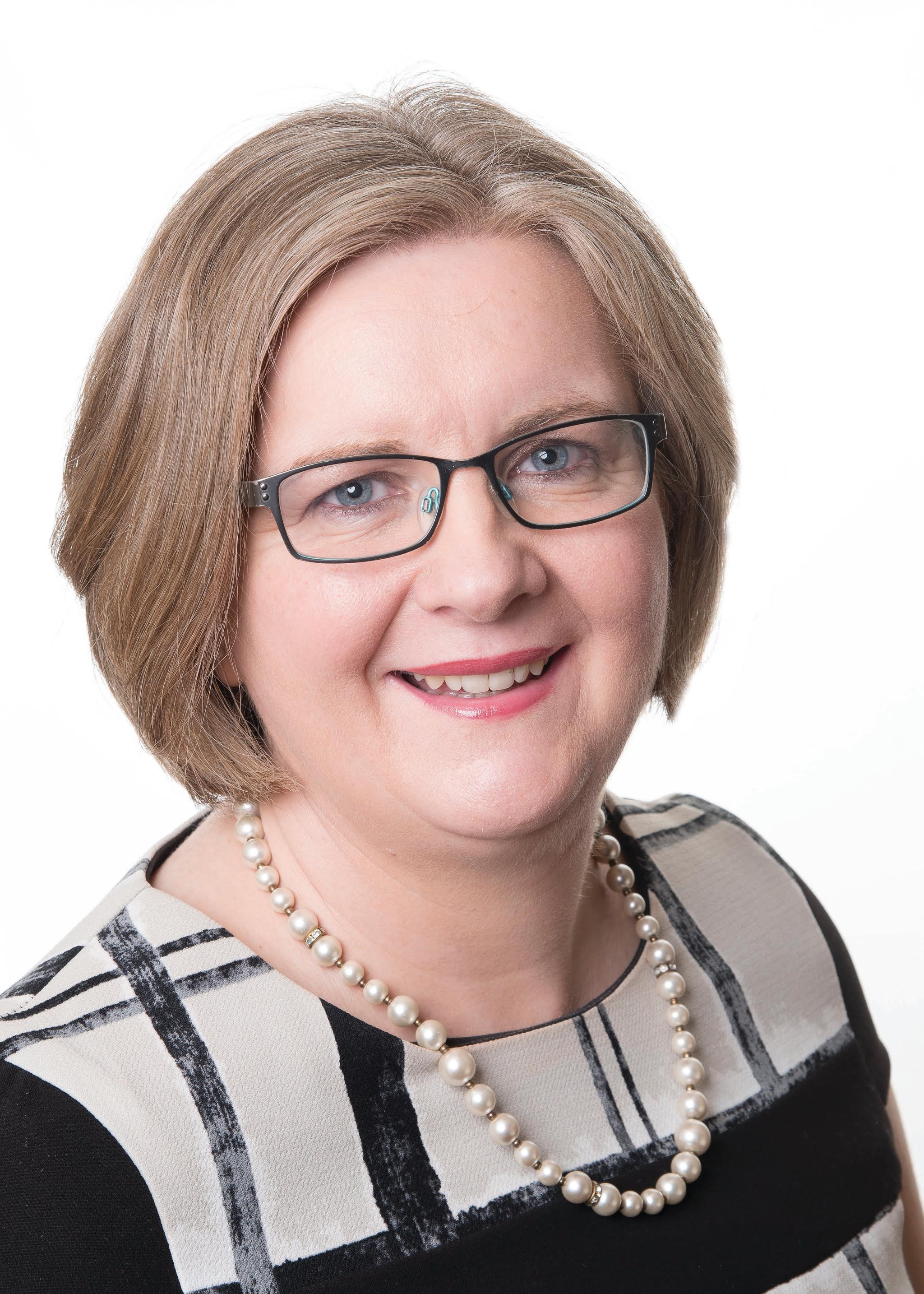 Profile photo of Dr Rachel Farrell 